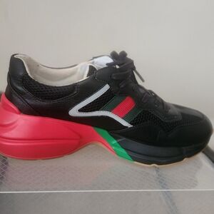 Gucci Black and Red Athletic Shoes